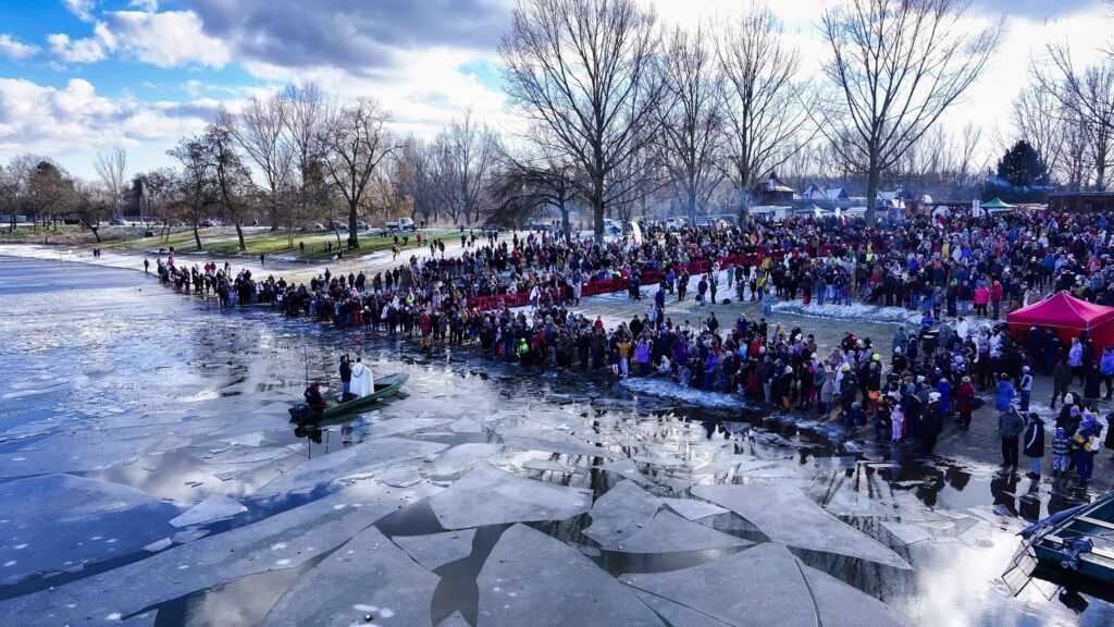 Top‑túra és Jeges Fürdés: két kihagyhatatlan téli élmény