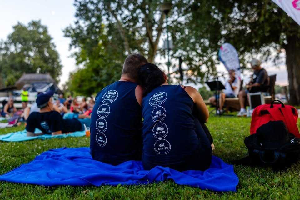 Augusztusi programkavalkád Abádszalókon – koncert, tánc, mozi és nyári pezsgés a Tisza‑tónál