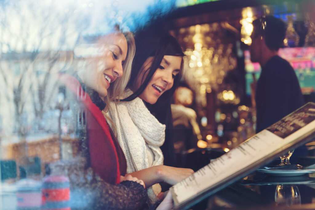 Nyitva tartó éttermek, szolgáltatók a Tisza-tónál 1.rész